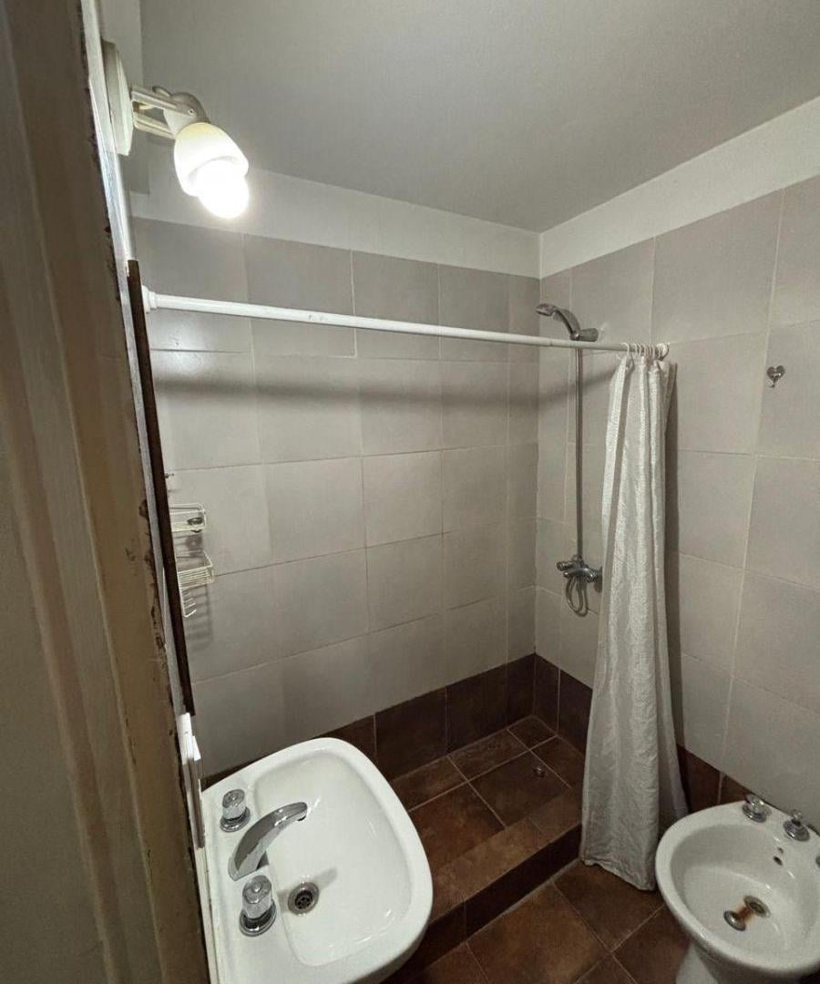 ALQUILER – DEPARTAMENTO MONOAMBIENTE – AMOBLADO