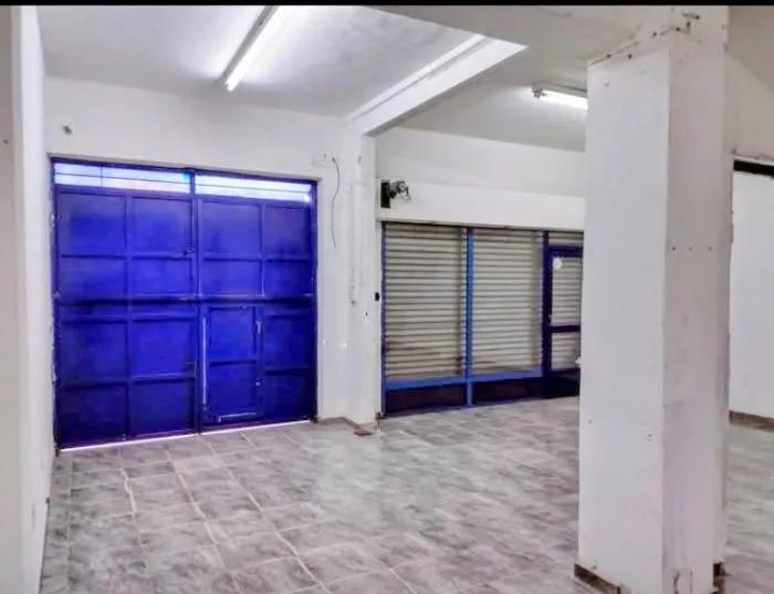 Foto de ALQUILER – AMPLIO LOCAL COMERCIAL SOBRE AVENIDA – 2 PLANTAS, imagen 5