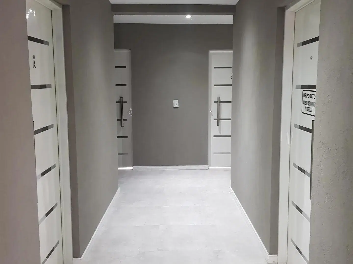 ALQUILER – MONOAMBIENTE EN PRIMER PISO – IMPECABLE ESTADO 5