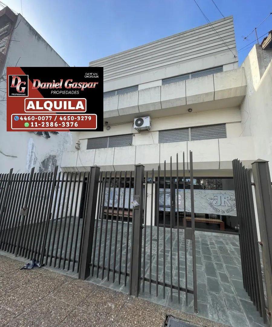 ALQUILER – GALPÓN COMERCIAL CON LOCAL – LANÚS OESTE