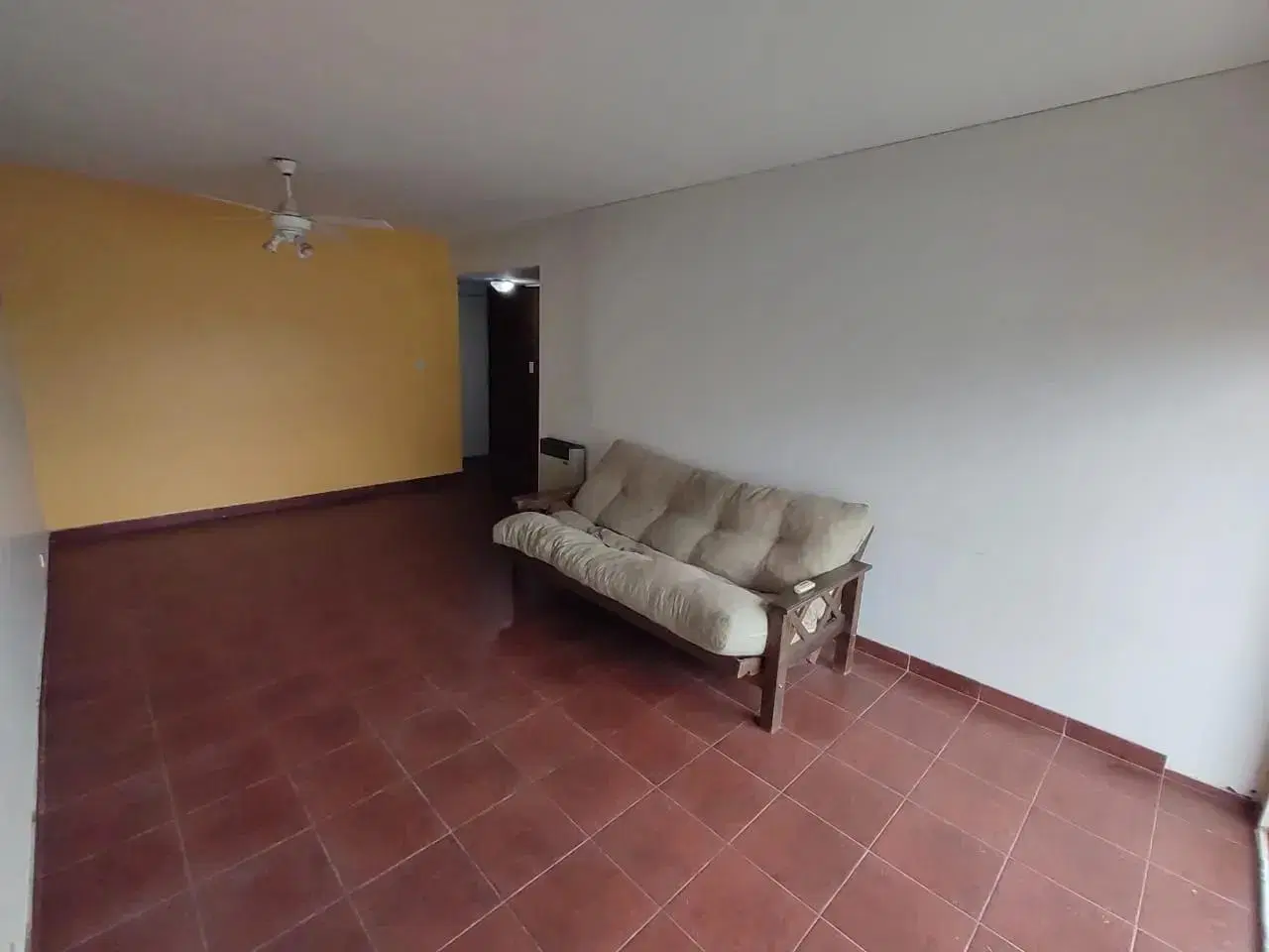 VENTA – ACOGEDOR DEPARTAMENTO 3 AMBIENTES – VILLA RAFFO 2