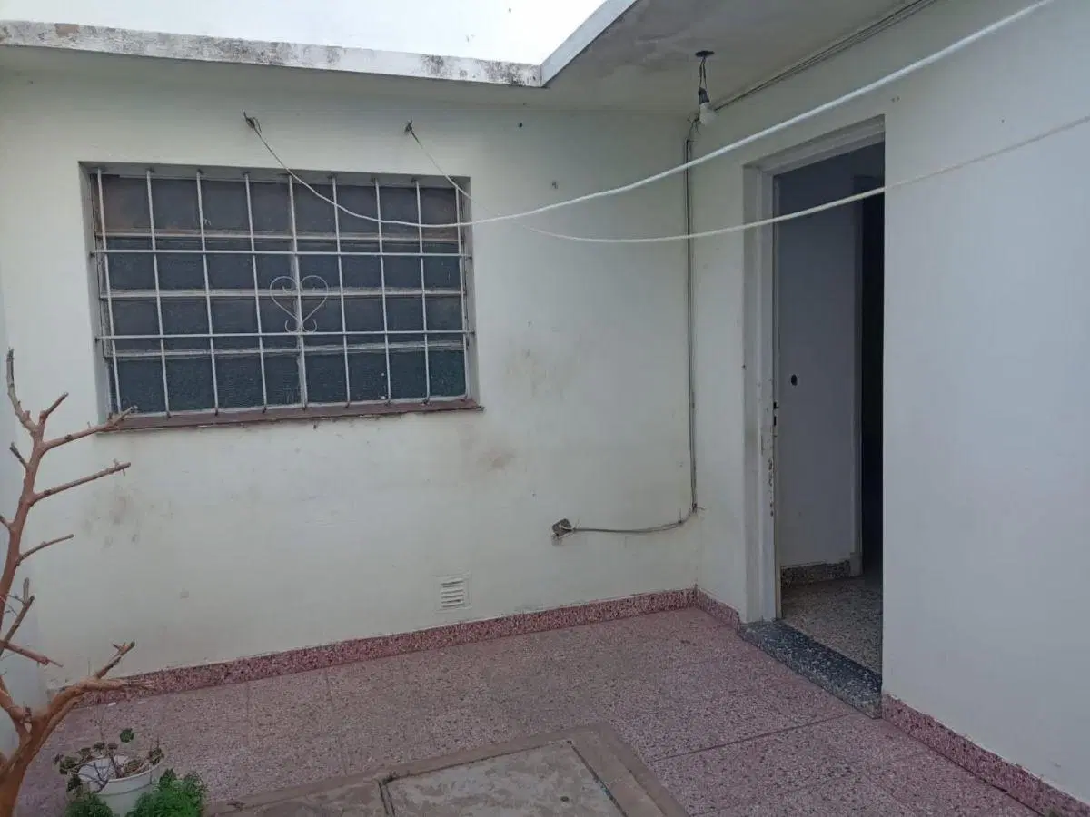 ALQUILER - DEPARTAMENTO 3 AMBIENTES CON PATIO 2