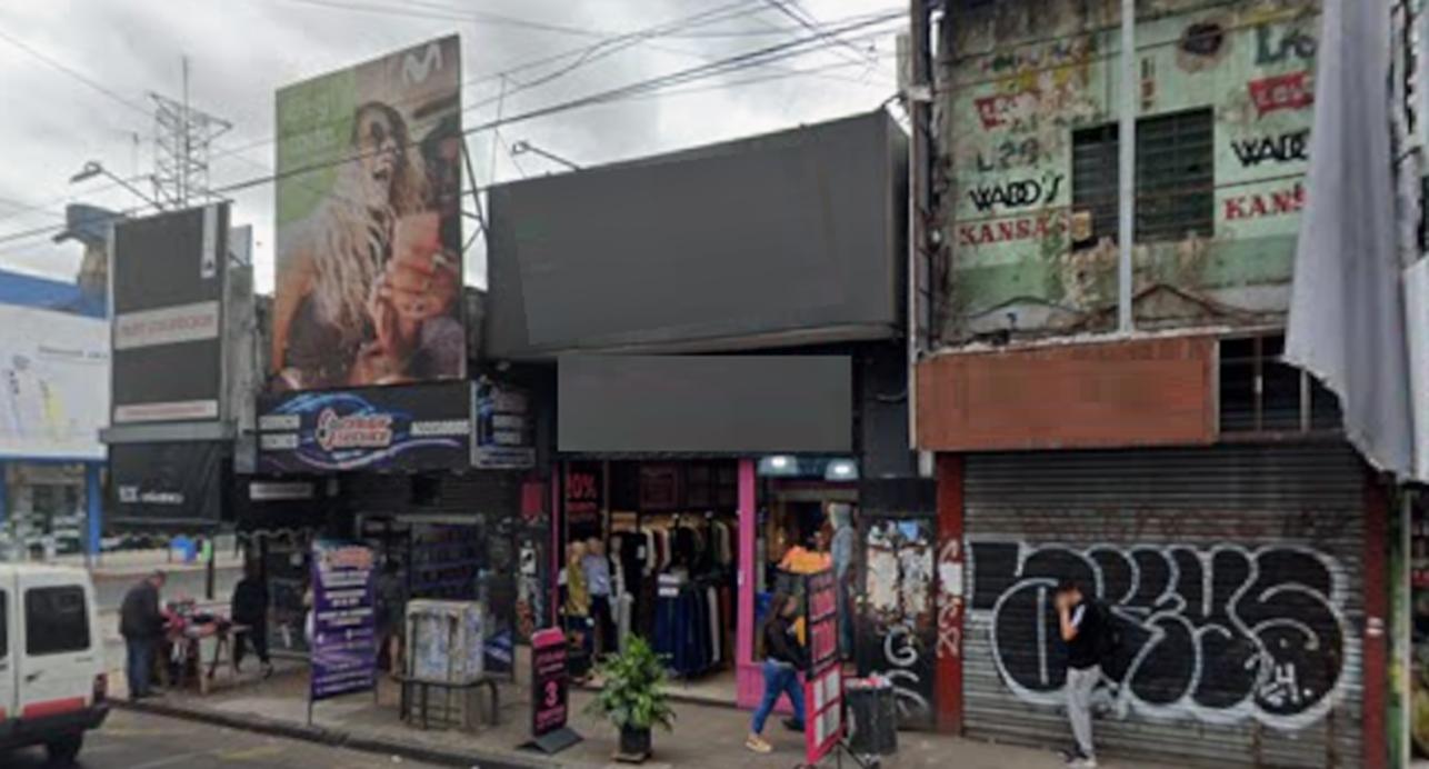 Foto de ALQUILER – LOCAL COMERCIAL EN 2 PLANTAS – ¡IMPERDIBLE! – MORÓN, imagen 4