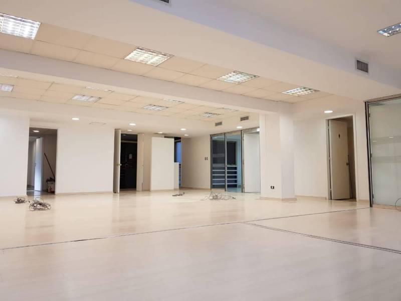 Valor Dolar Oficial 200 m² C/2 Cocheras Impec M/luminosa m Autopista 1