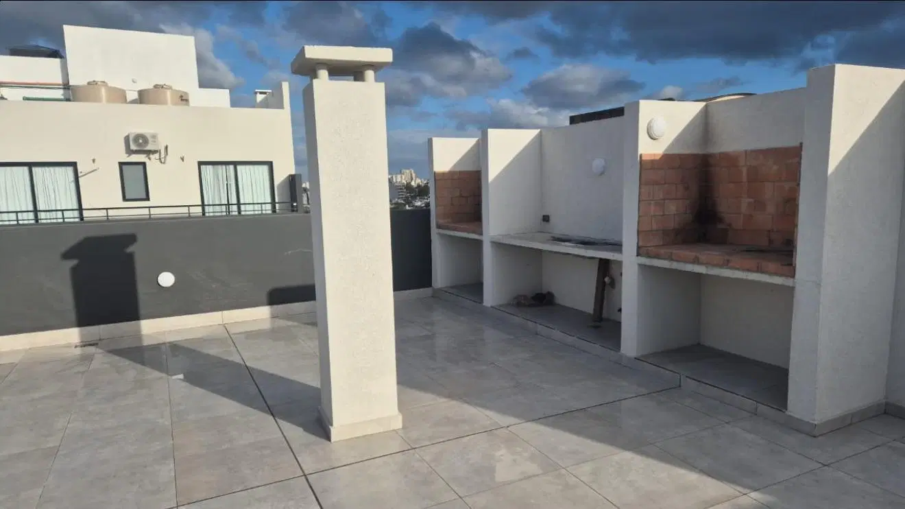 A estrenar. - EDIFICIO CON TERRAZA CON PARRILLAS DE USO COMÚN Y PISCINA - PORTERO ELÉCTRICO DIGITAL 3
