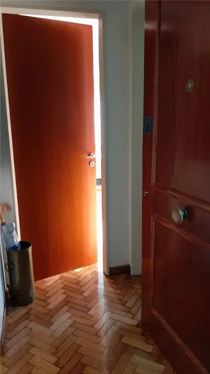AMPLIO BALCON TERRAZA AL FRENTE EN 9º PISO. Detalles de calidad DORMITORIO CON SALA DE ESTAR, MUY AM 5