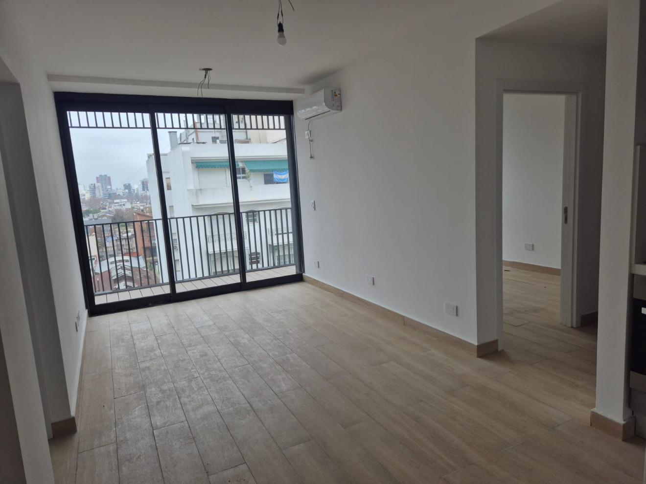 Foto de 3 ambientes A ESTRENAR, al frente vista abierta MUY LUMINOSO con balcon, imagen 1