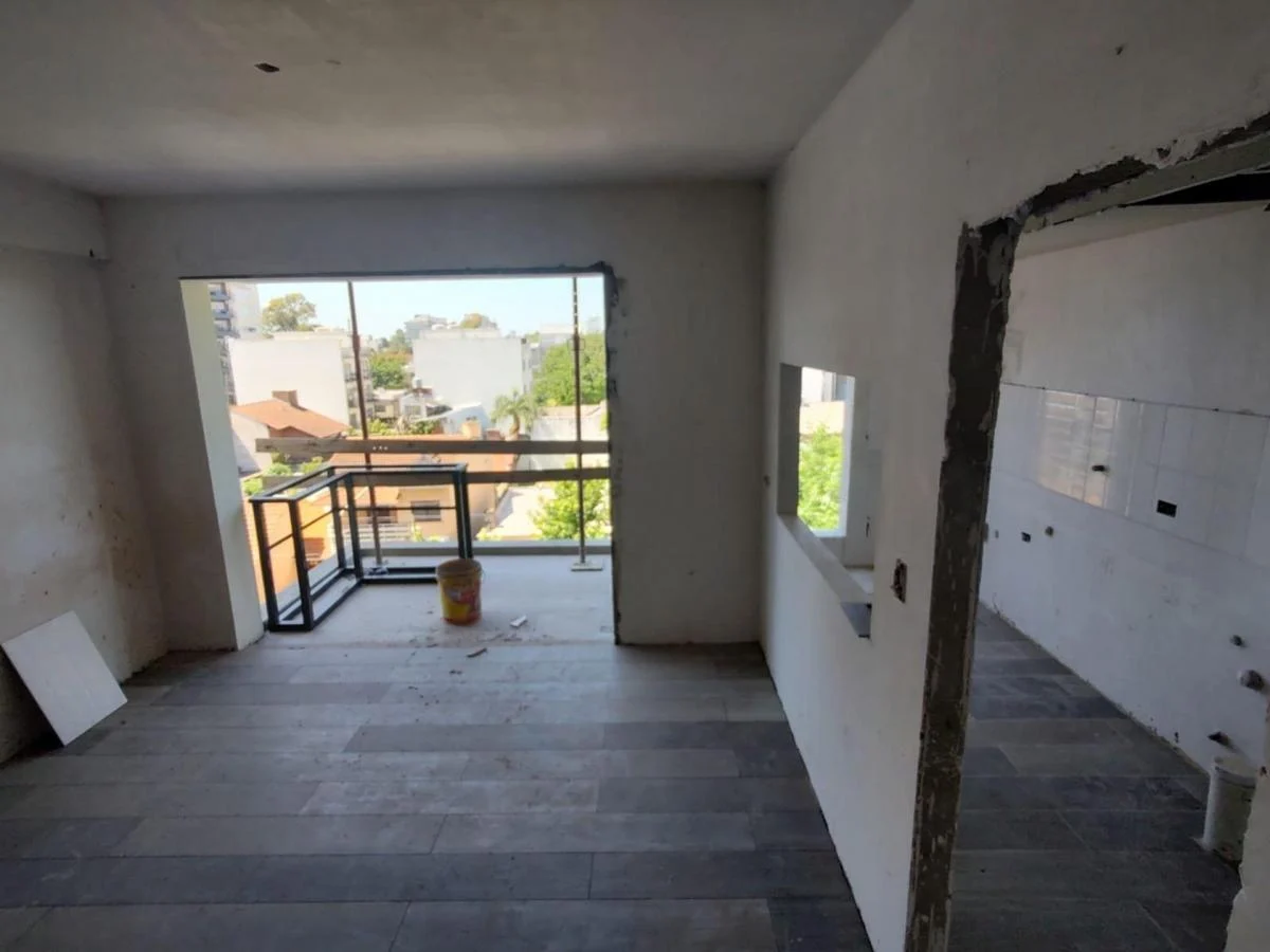 Venta Departamento 3 Amb C/ Cochera Quilmes 5