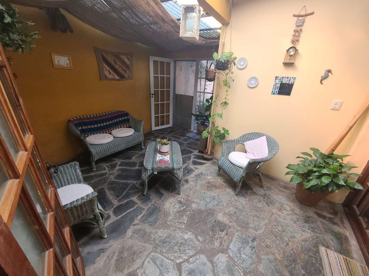 Venta Casa 3 Ambientes con Cochera en Quilmes 5
