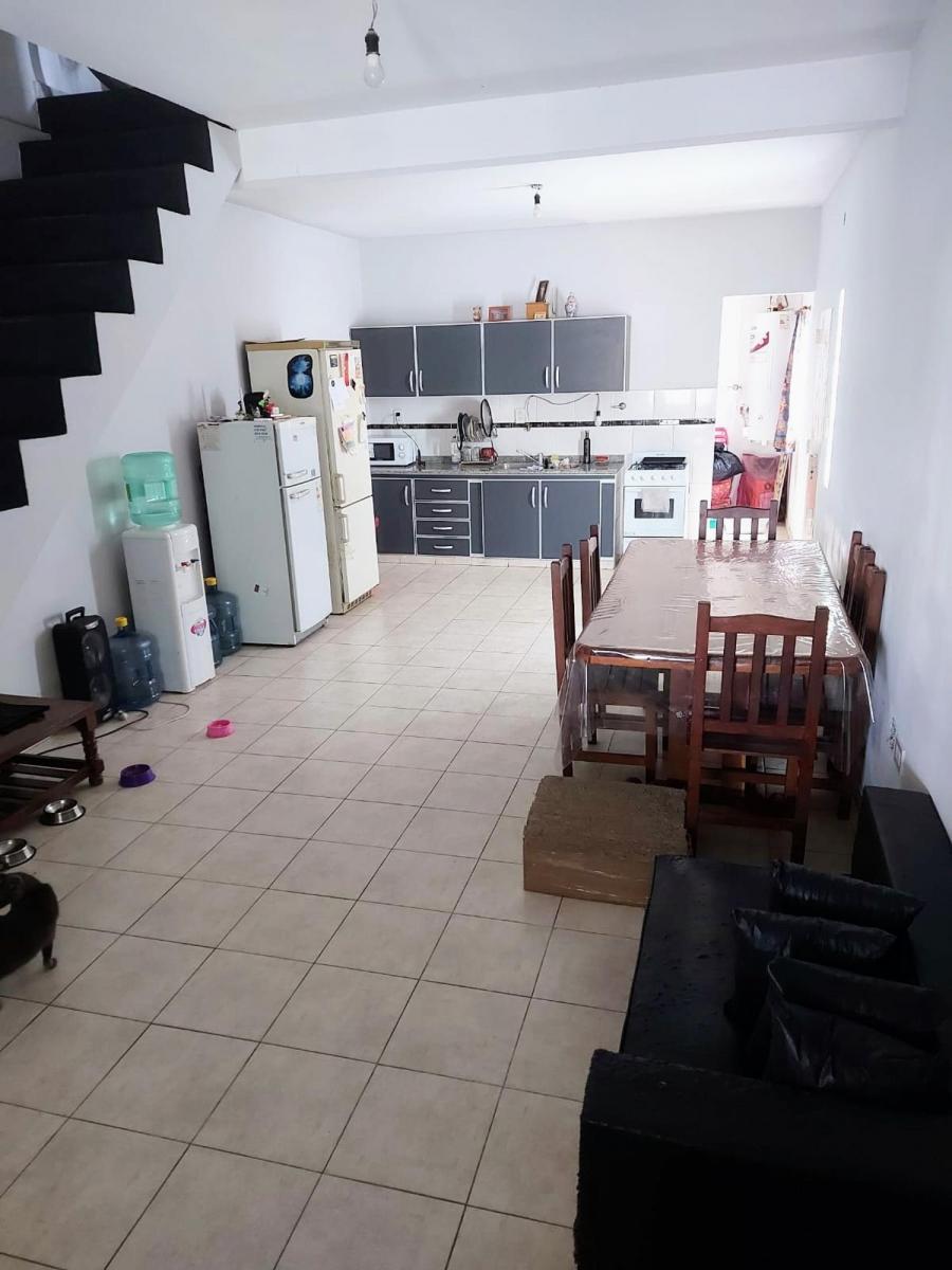 Venta Lote con 2 Casas y Patio, Berazategui 1