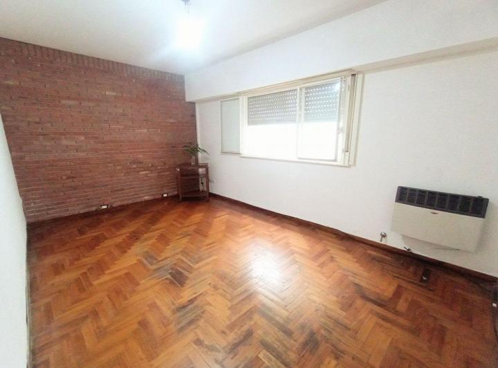 VENTA DEPARTAMENTO 2 AMB CON PATIO QUILMES 4