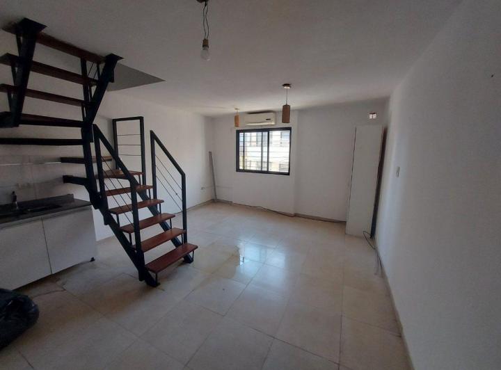 ALQUILER DEPARTAMENTO 3 AMB EN BERNAL 1
