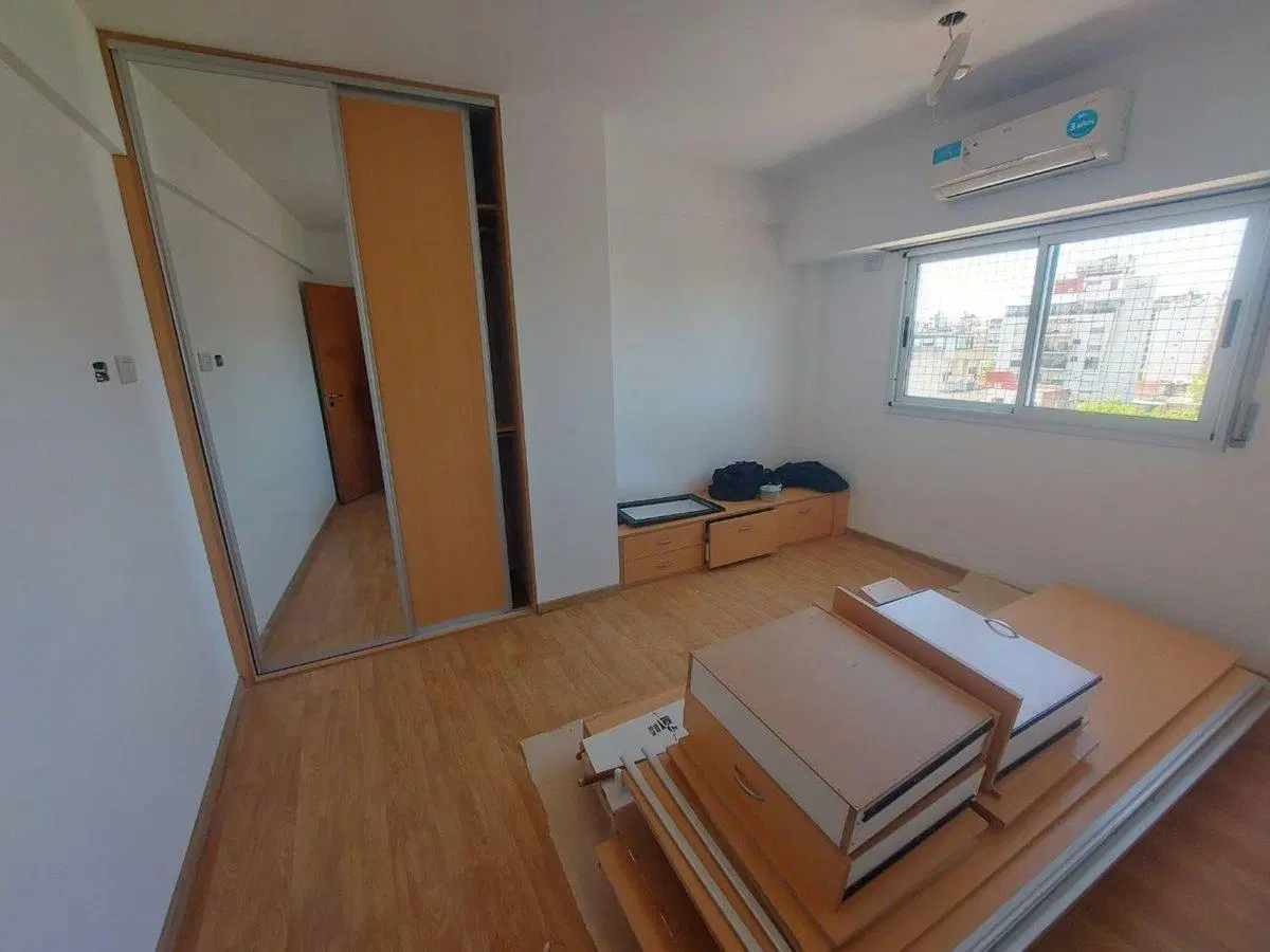 VENTA DEPTO 4 AMB TERRAZA COCHERA PARQUE PATRICIOS 2