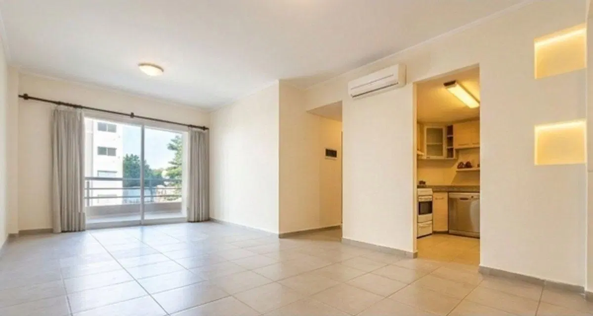 VENTA DEPARTAMENTO 3 AMB CON COCHERA. QUILMES 2
