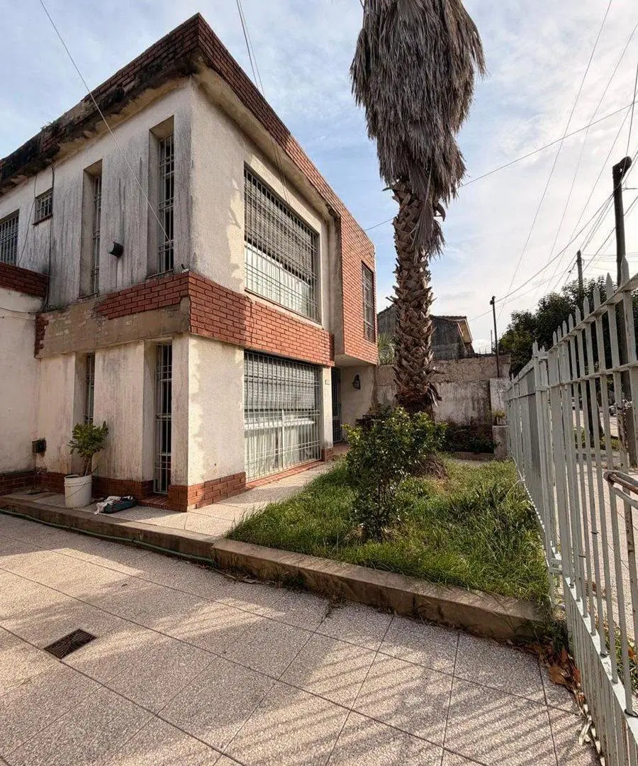 VENTA CASA 4 AMB, EZPELETA ESTE. 4
