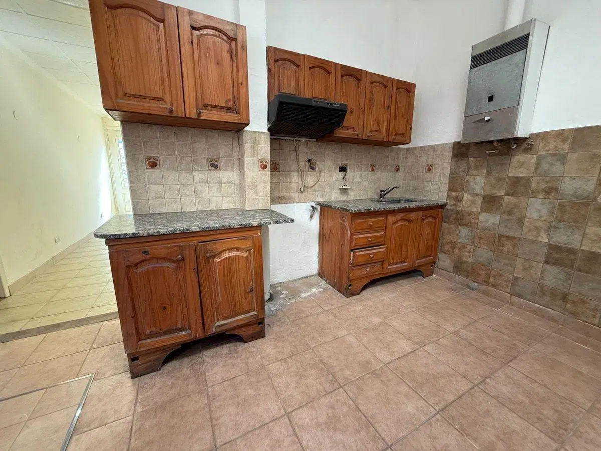 Casa 5 ambientes en venta con terraza Don Bosco 3