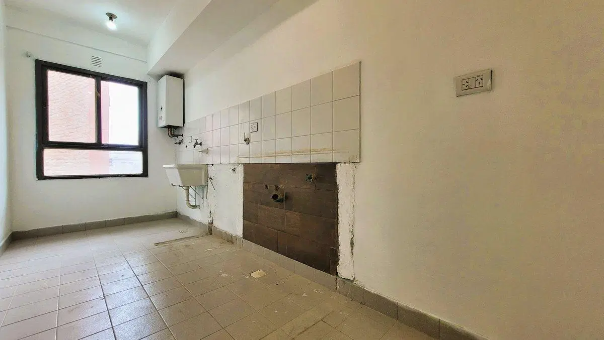 VENTA DEPARTAMENTO 3 AMBIENTES C/ BALCÓN. LA BOCA 5