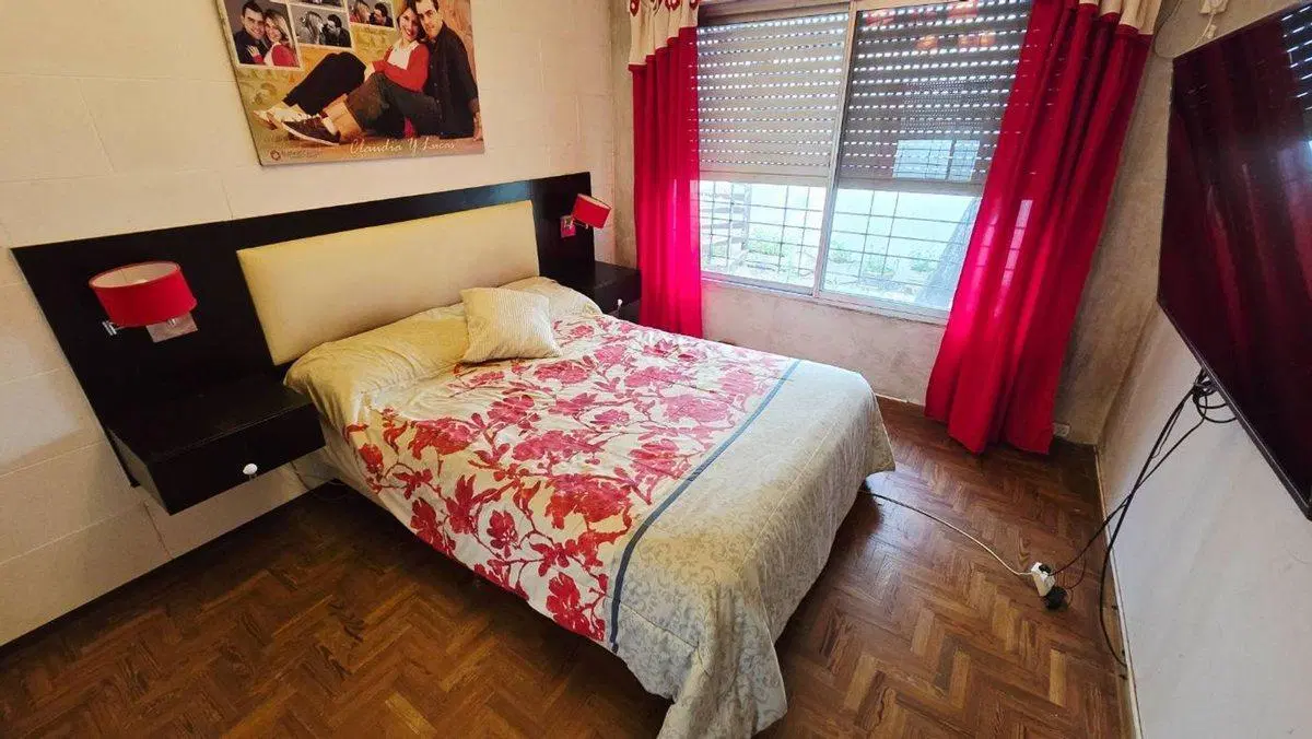 VENTA CASA 3 AMB. PARQUE Y COCHERA EZPELETA 4