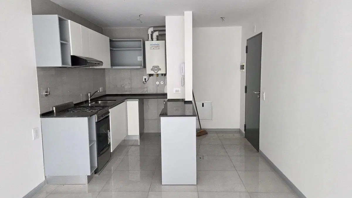 VENTA DEPTO 3 AMB TERRAZA PRIVADA COCHERA BERNAL 3