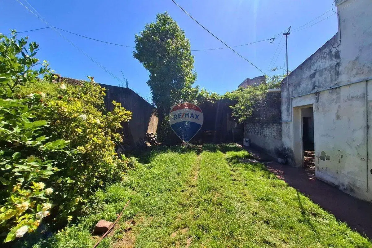VENTA CASA 3 AMB CON GALPÓN Y JARDÍN QUILMES 3