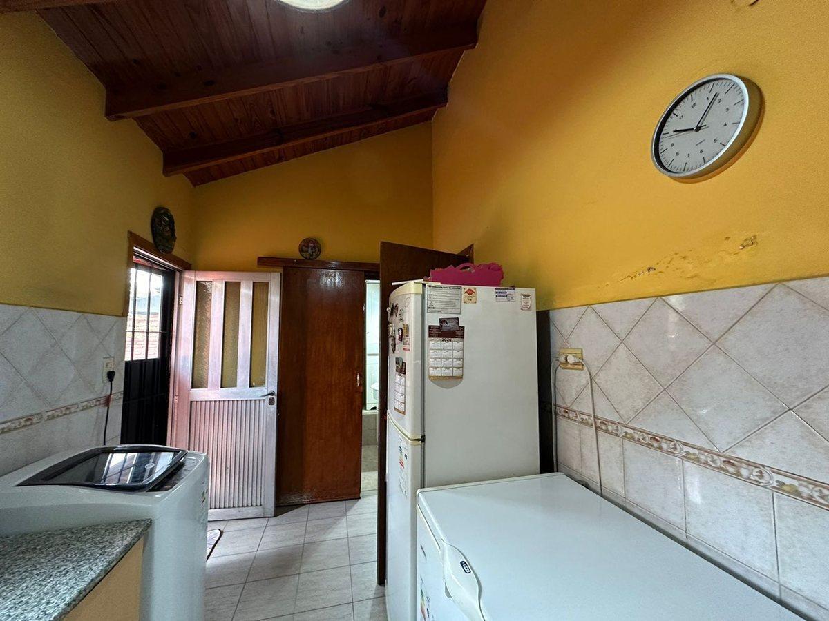 Foto de VENTA CASA 3 AMBIENTES EN QUILMES, imagen 3