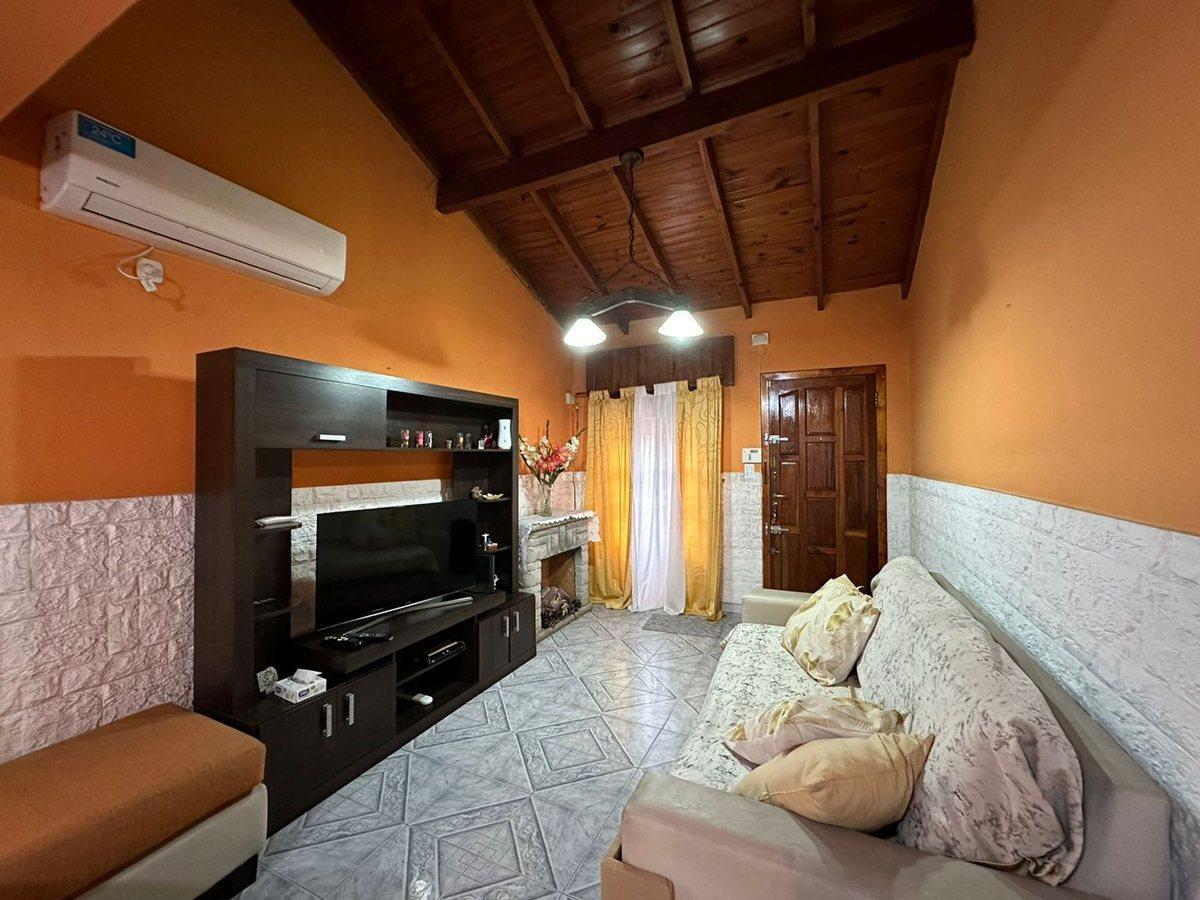 Foto de VENTA CASA 3 AMBIENTES EN QUILMES, imagen 2