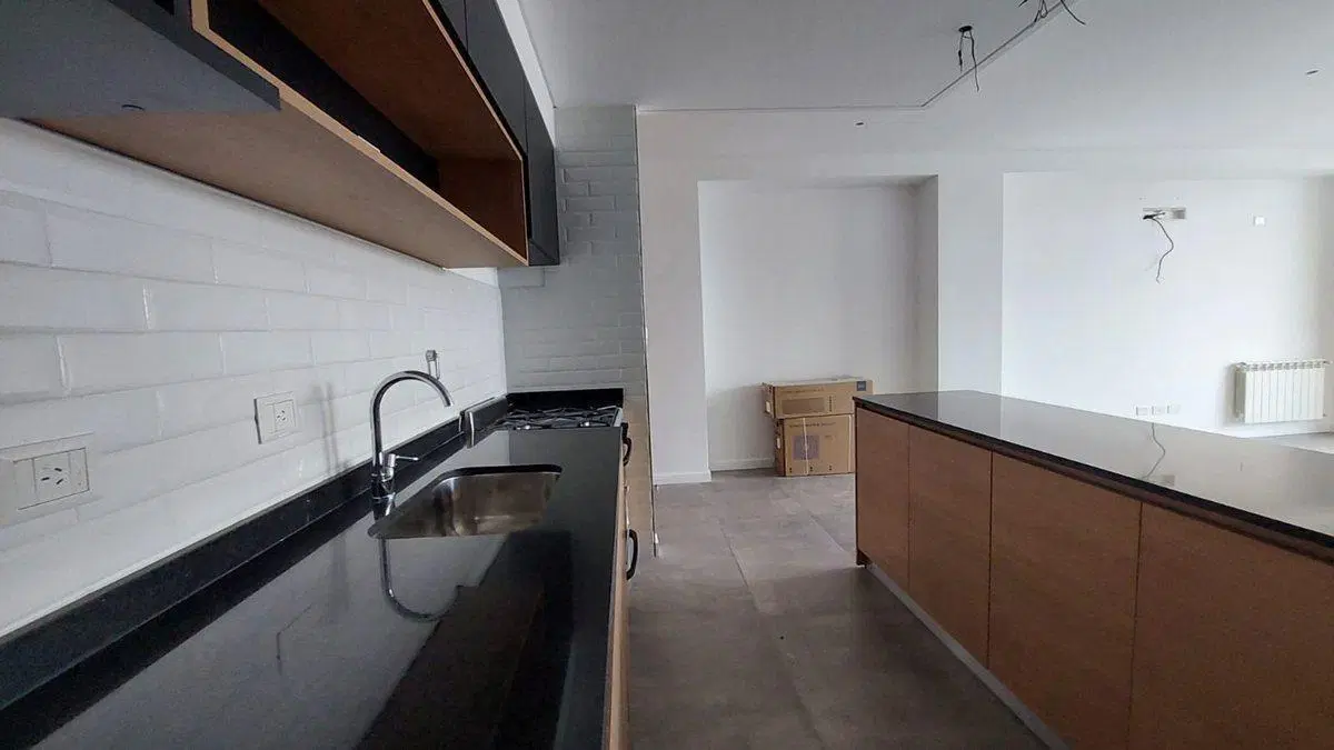 Departamento Venta dos ambientes Bernal cochera 2