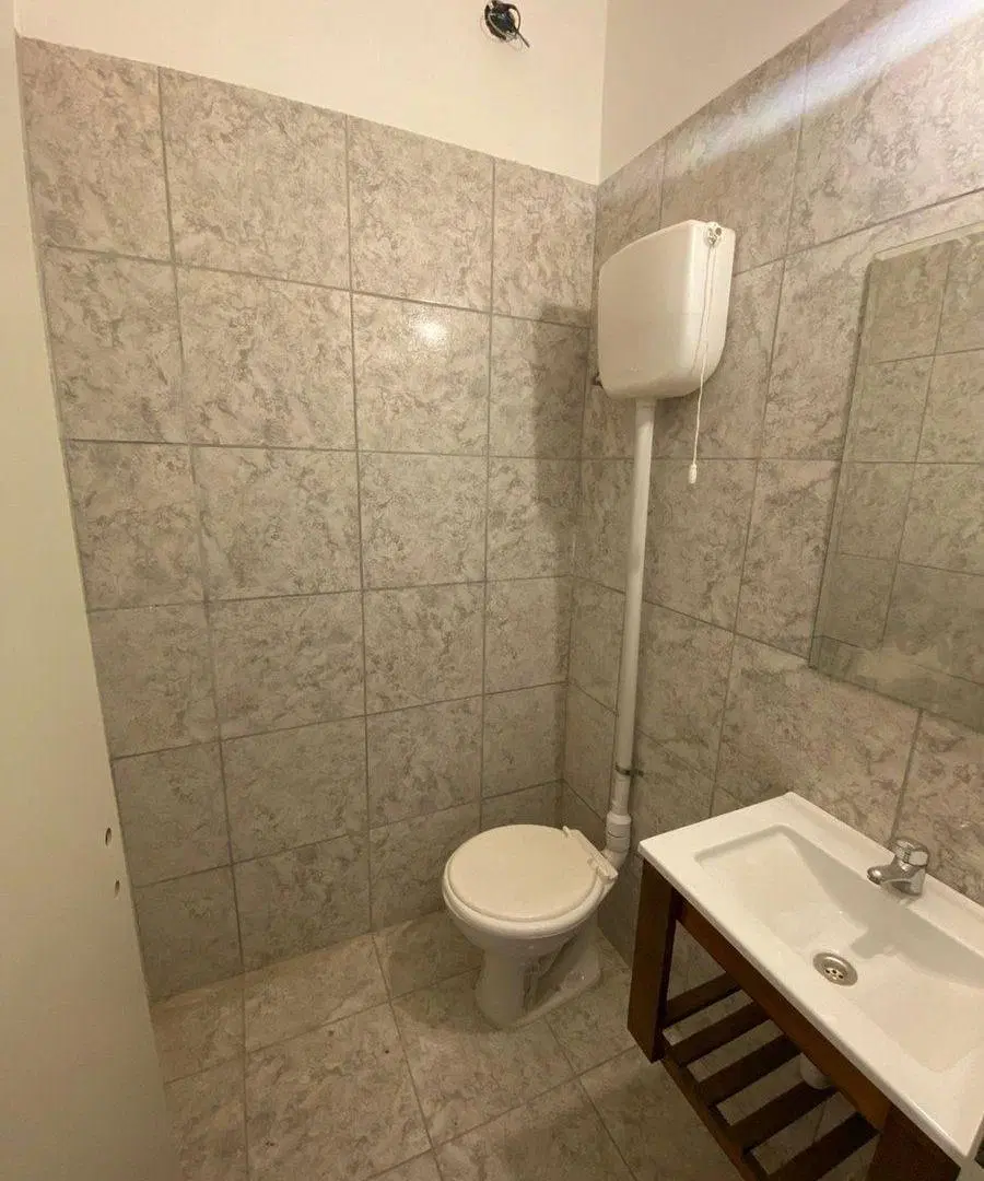 LOCAL COMERCIAL VILLA LA FLORIDA ALQUILER 2