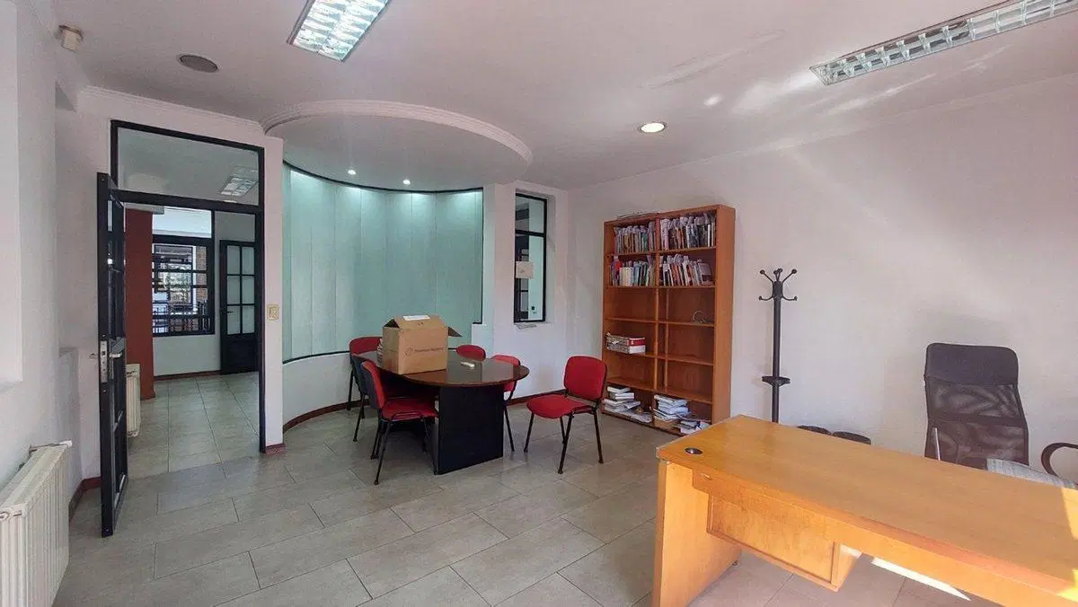 OFICINAS con DEPOSITOS VENTA CABA 3