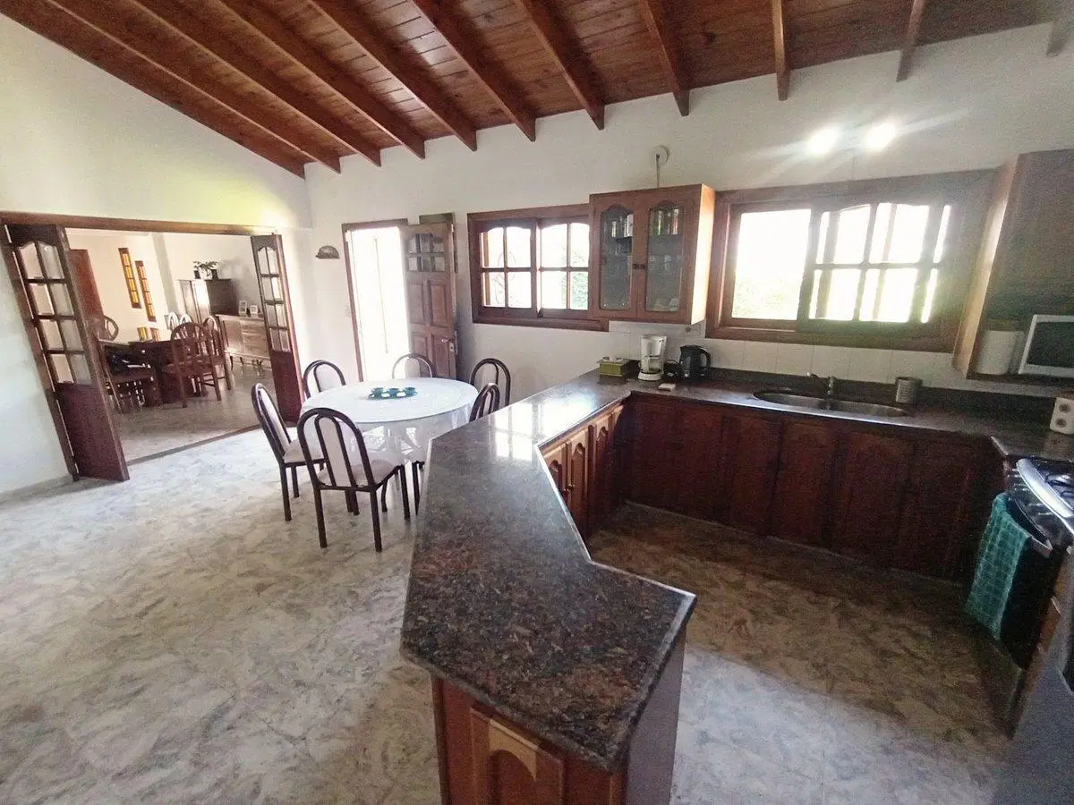 VENTA CASA 4 AMB CON PARQUE EZPELETA, QUILMES 4