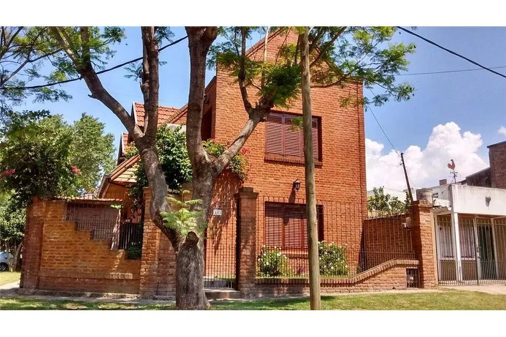 Venta Casa 4 amb quilmes APTO A CREDITO- FINANCIAC 5