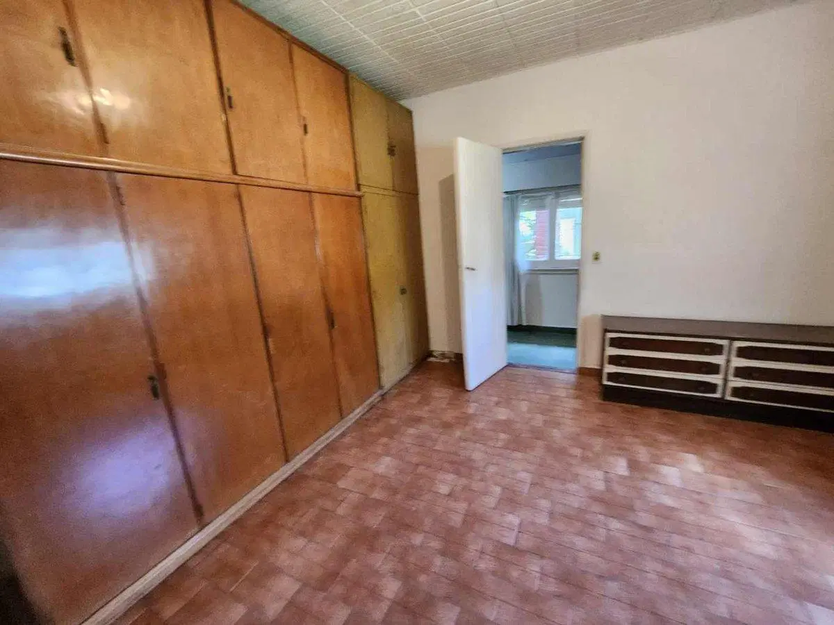 VENTA CASA LANÚS PATIO COCHERA 5