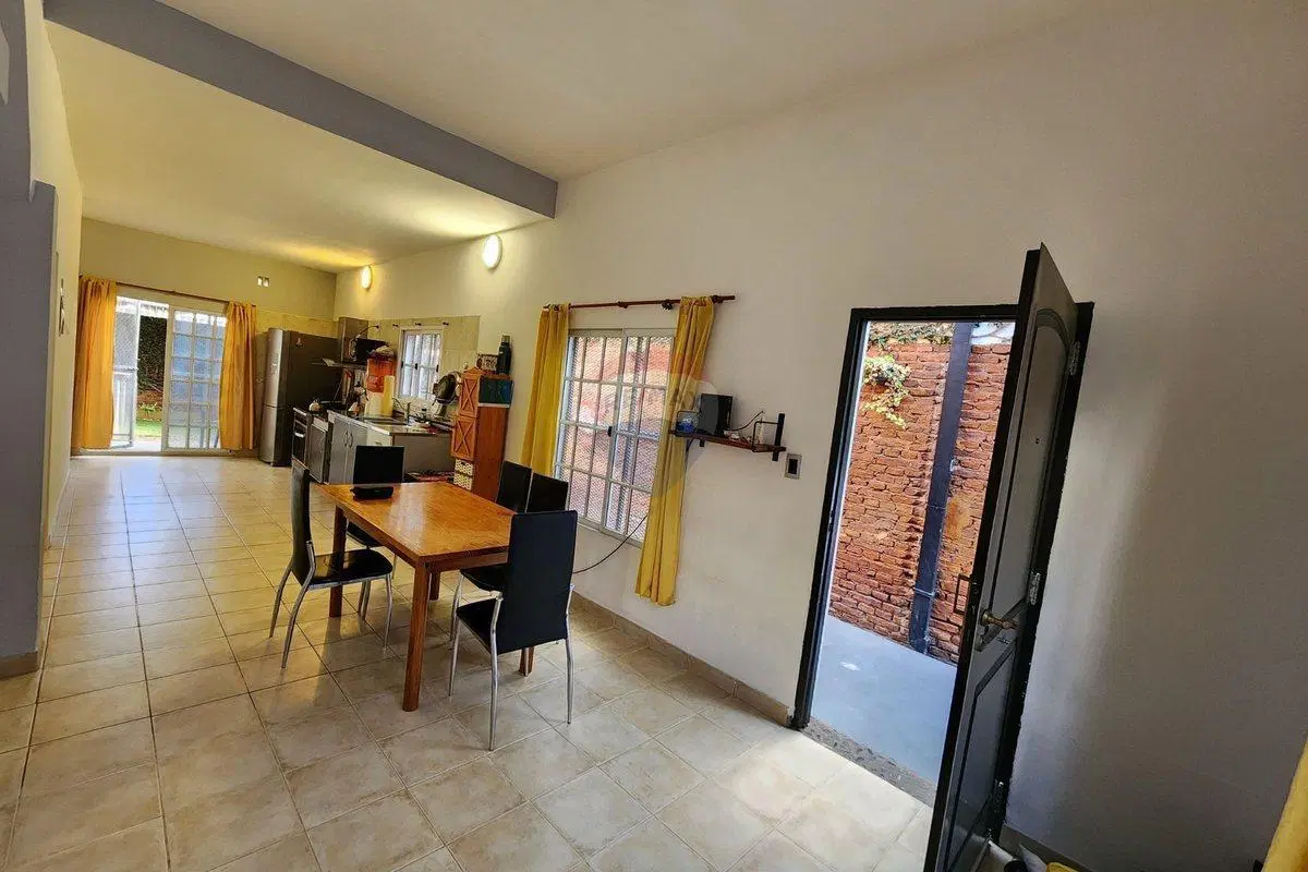 VENTA CASA BERNAL - LOTE PROPIO - APTA CREDITO 3