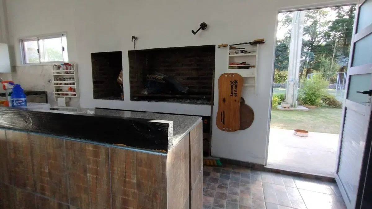 Venta Casa Quinta con Pileta en Florencio Varela 3