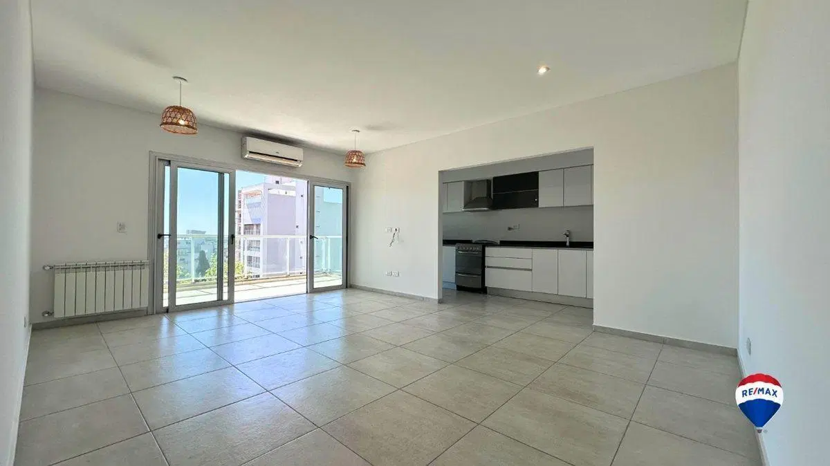 DEPARTAMENTO 4 AMBIENTES 2 COCHERAS QUILMES VENTA 3