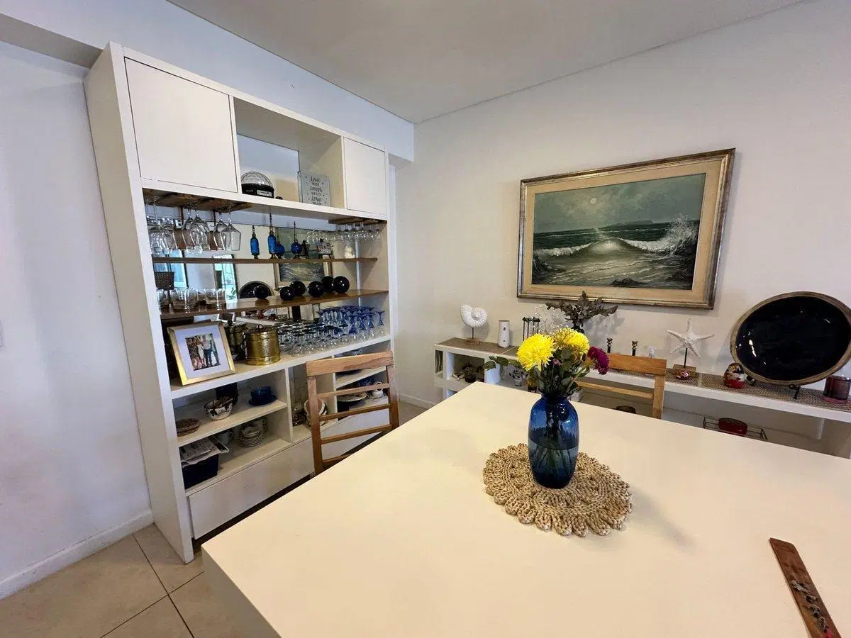 VENTA DPTO 3 AMBIENTES CON COCHERA BERNAL CENTRO 3