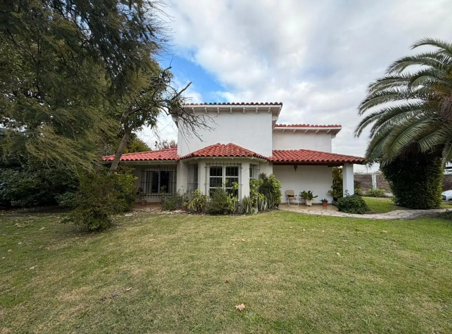 VENTA CASA 4 AMBIENTES CON PARQUE EN BOSQUES 4