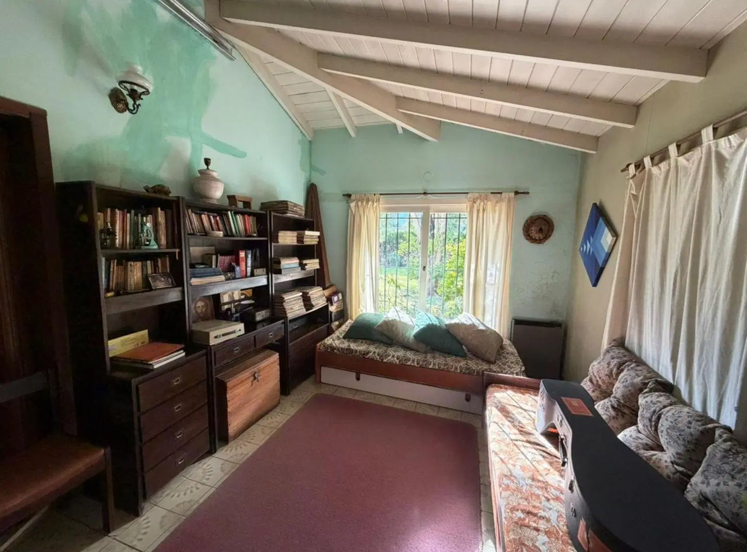 VENTA CASA 4 AMBIENTES CON PARQUE EN BOSQUES 3