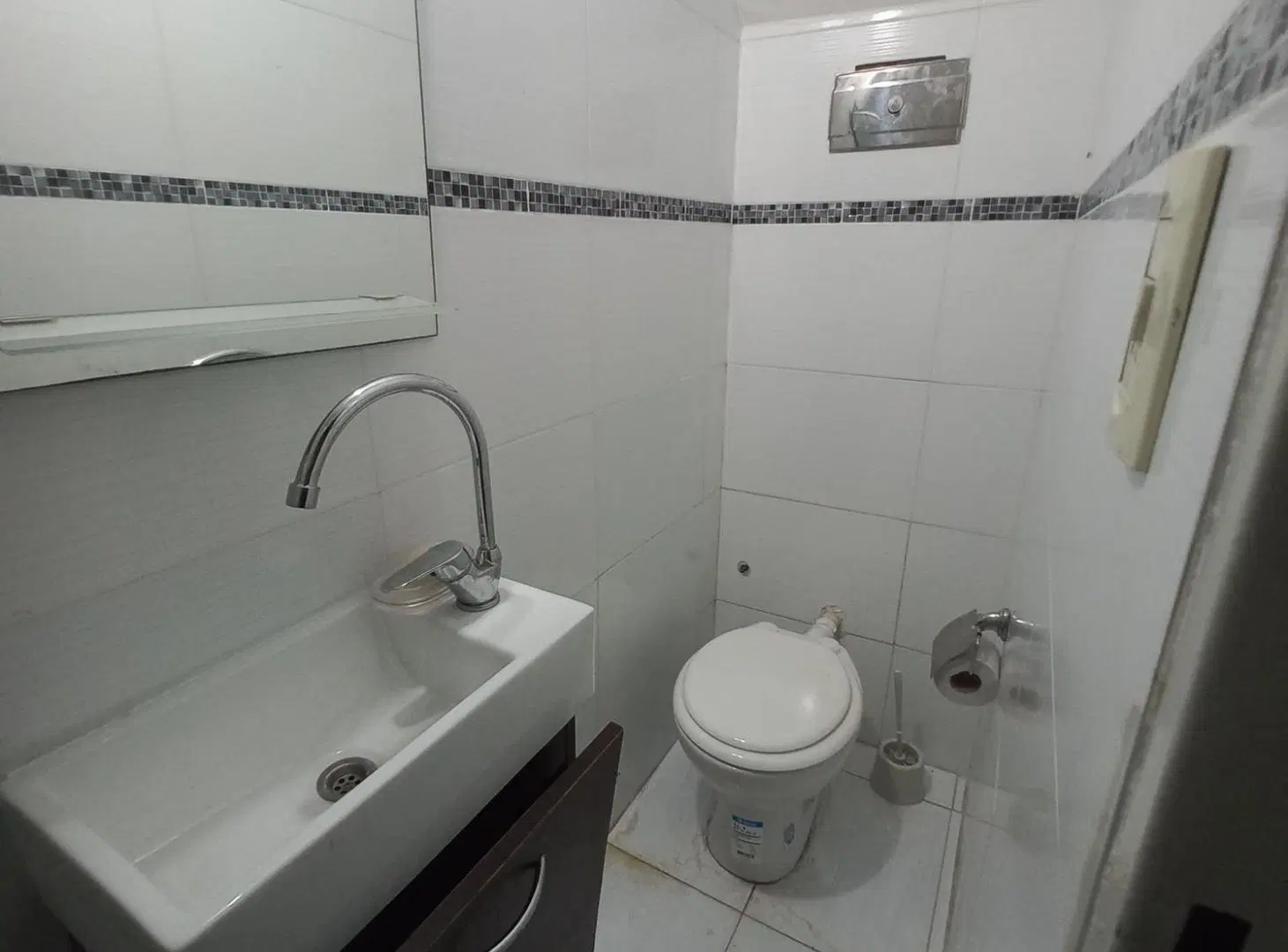 alquiler casa en barrio naval a dorm y escritorio 5
