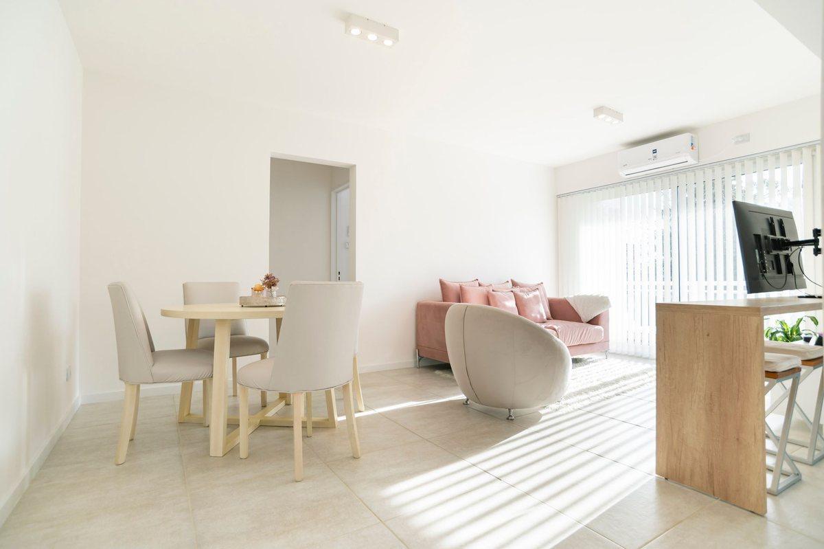 Departamento 3 ambientes venta Bernal cochera
