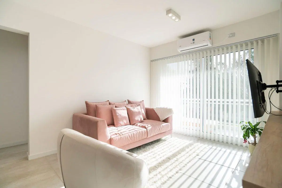 Departamento 3 ambientes en venta Bernal 5