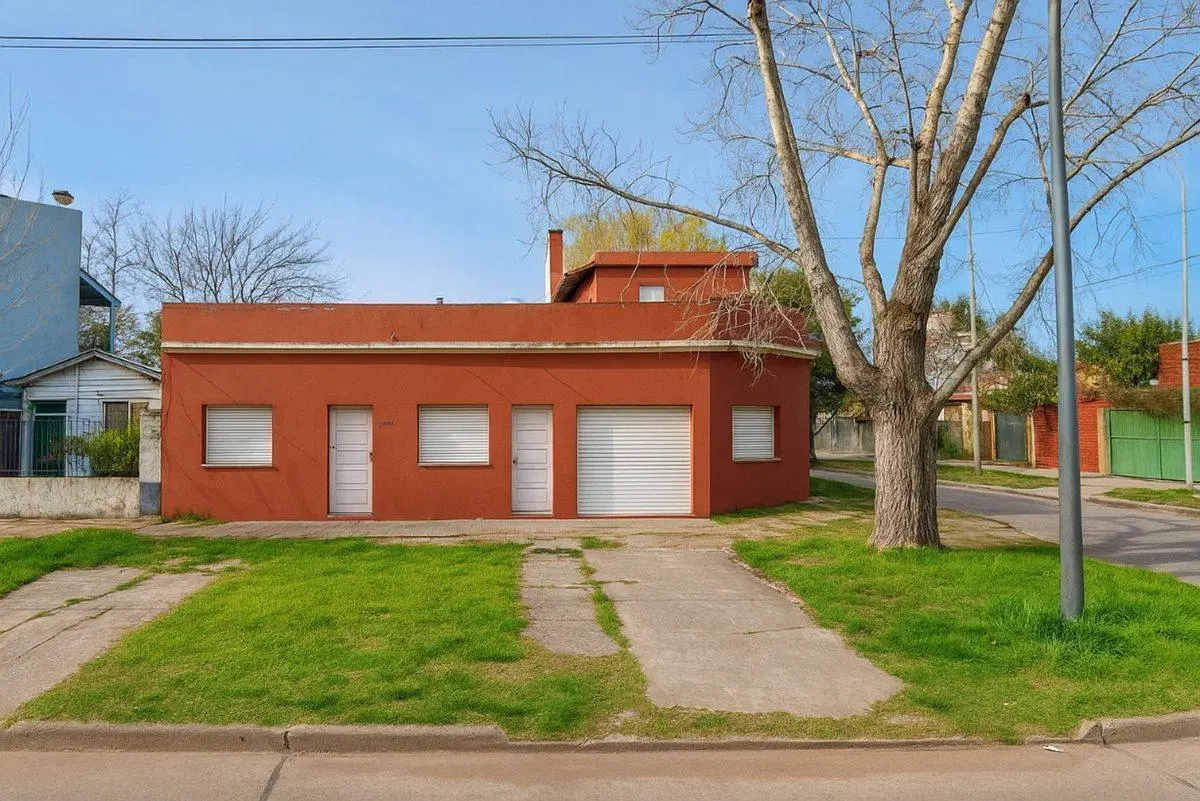 Casa en venta apto profesional oficina berazategui 4