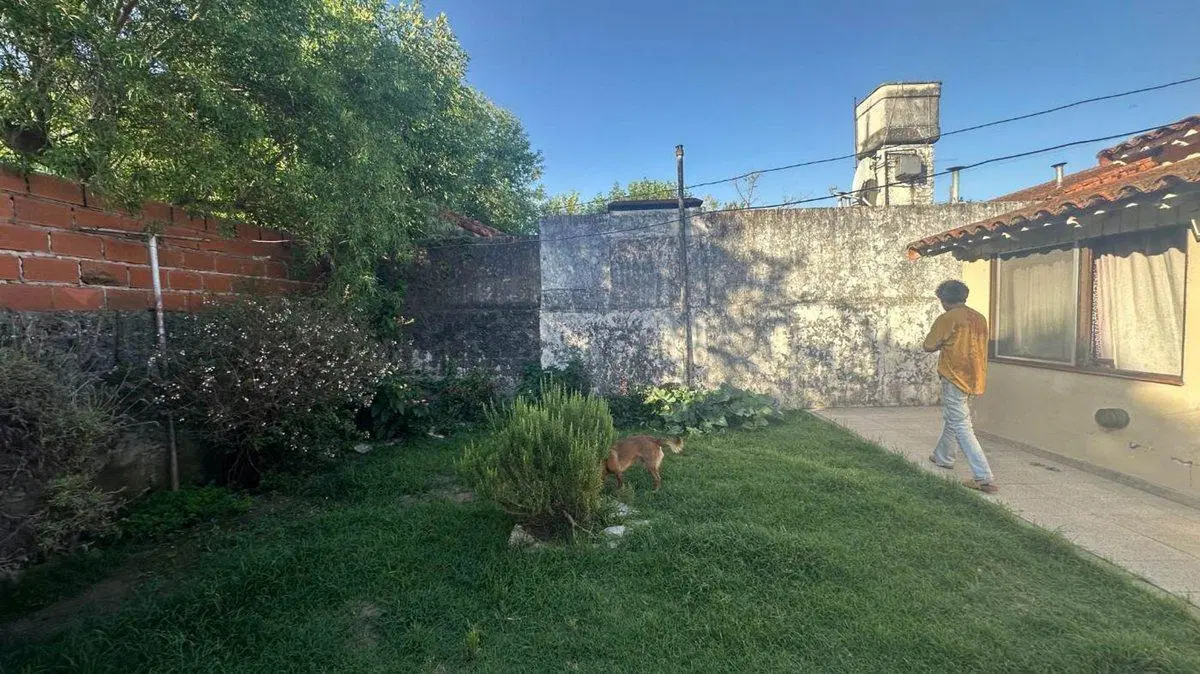 Venta Casa 2 amb. c/patio y cochera 2
