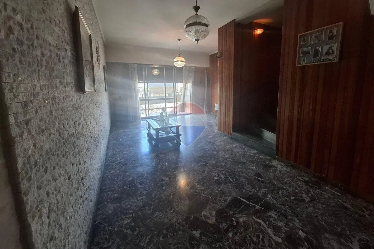 Venta Casa, Galpon, Quincho en Quilmes Este 3