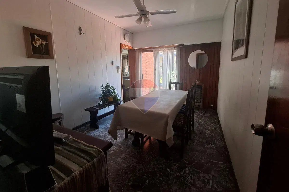 Venta Casa, Galpon, Quincho en Quilmes Este 4