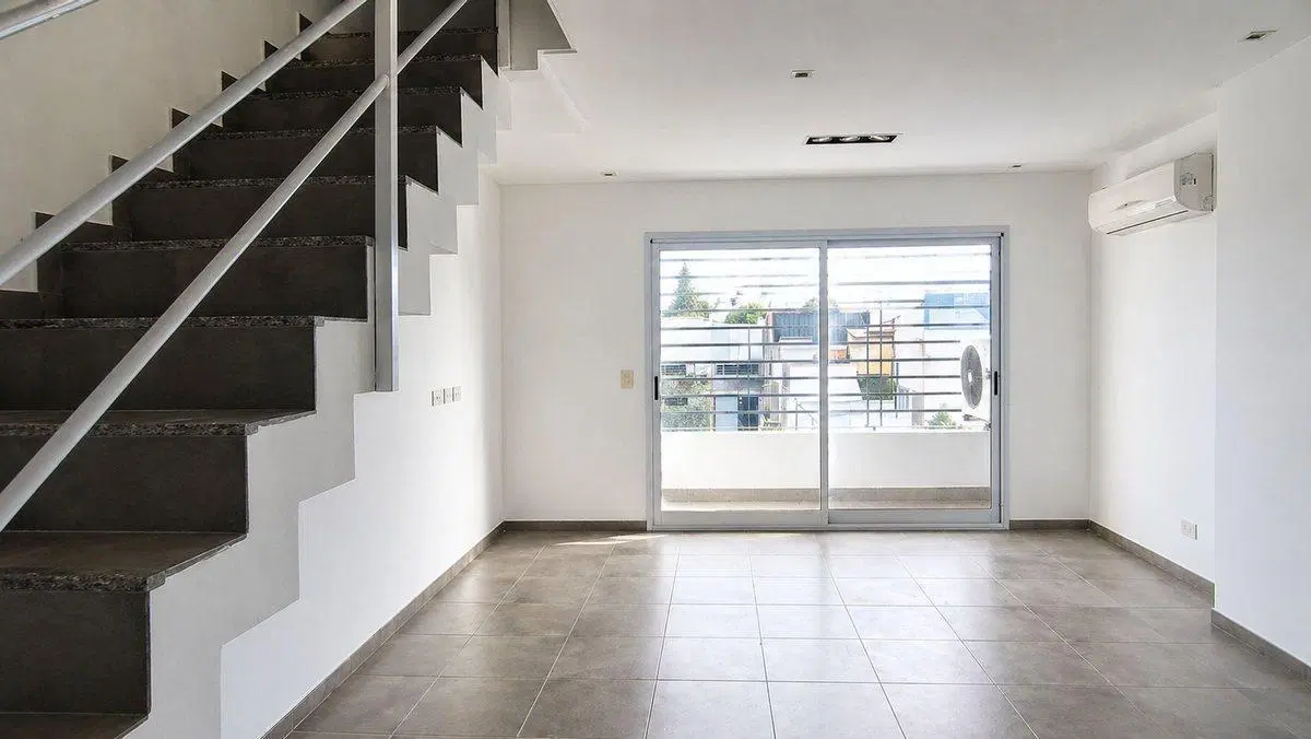 ALQUILER DEPARTAMENTO 3 AMB BALCÓN COCHERA BERNAL 3