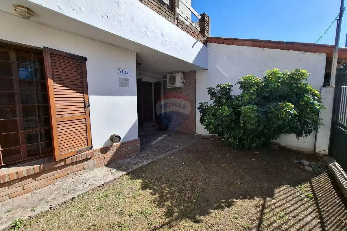 Venta Casa 6 amb, Miguel de Unamuno 5137 Quilmes 4