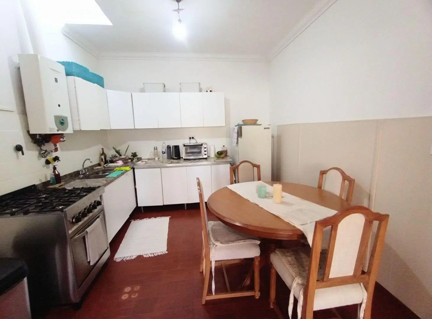 VENTA CASA 3 AMB CON PATIO BERNAL OESTE 4