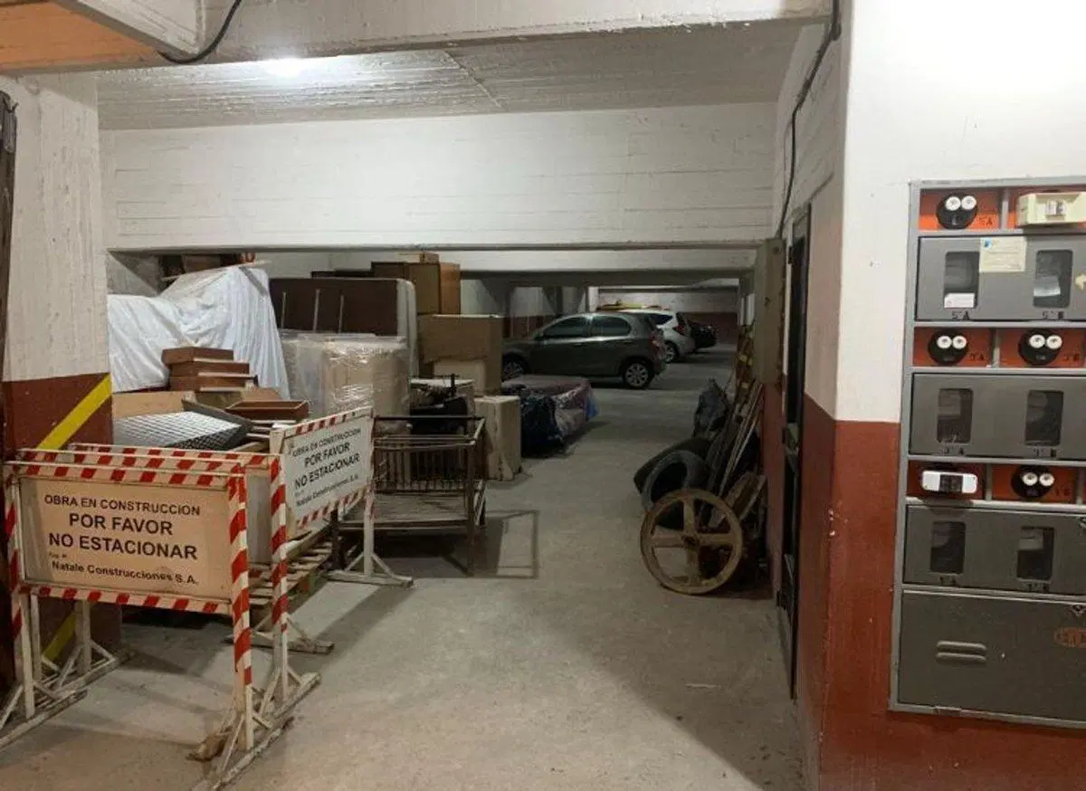 VENTA LOCAL Y BLOCK COCHERAS PALERMO HOLLYWOOD 4