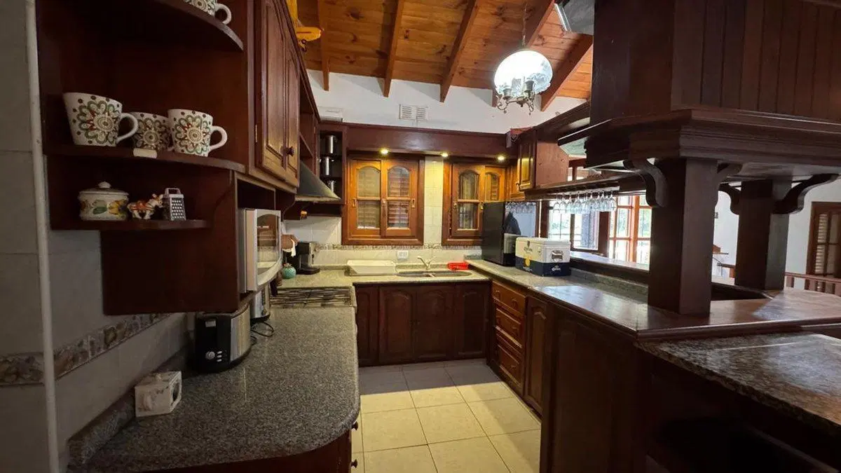 CASA QUINTA EN VENTA ESTANCIA BARRIO SAN JUAN 3